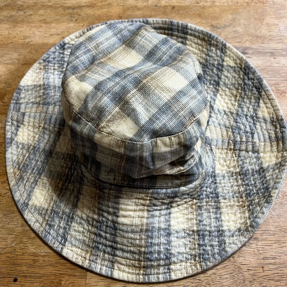 Free People Plaid Bucket Hat - Gray and Cream
